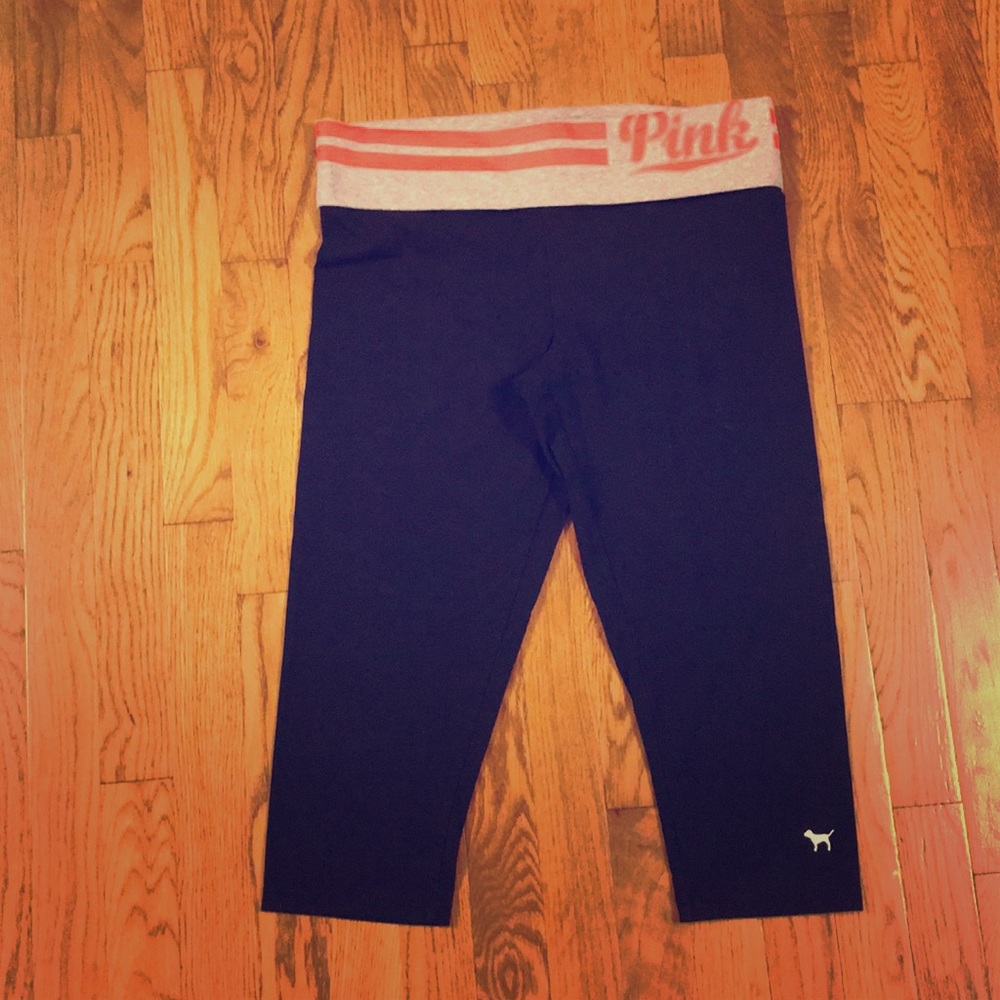 Pink Victoria’s Secret Yoga Crop Size L